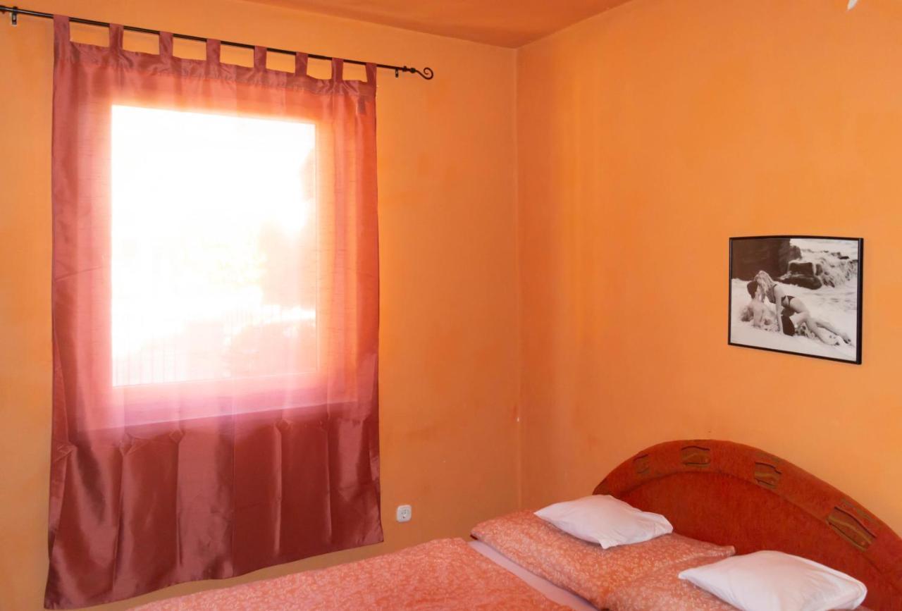 Zsolnay Apartman Siófok Zewnętrze zdjęcie