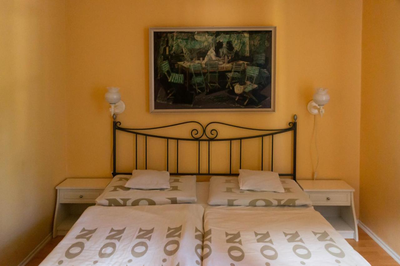Zsolnay Apartman Siófok Zewnętrze zdjęcie