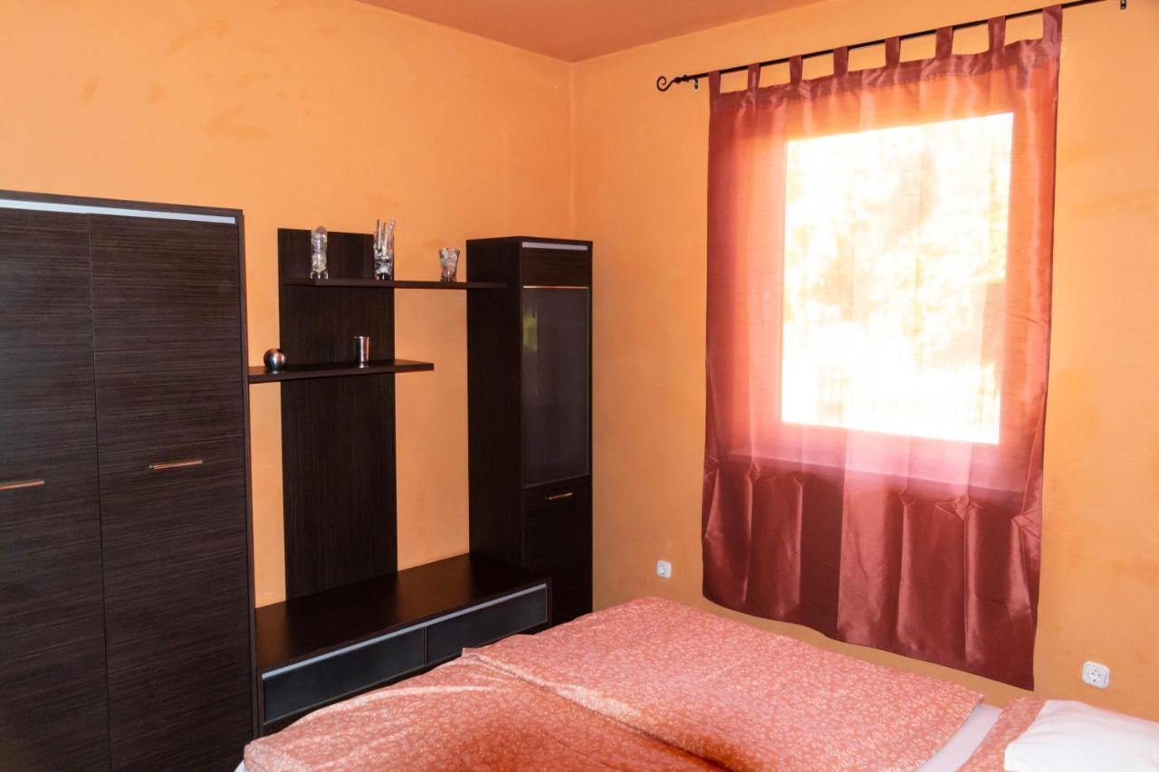 Zsolnay Apartman Siófok Zewnętrze zdjęcie